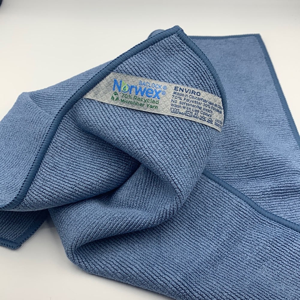 Enviro cloth. Cleans with water only